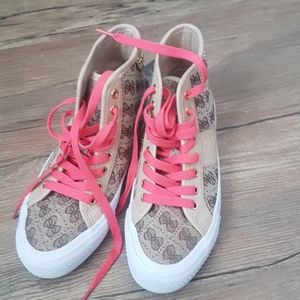 Never worn guess sneakers